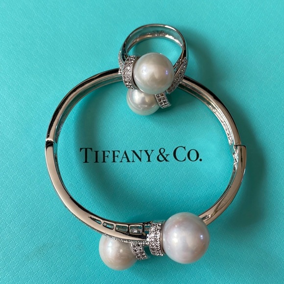 South sea Pearl ring and bracelet set - Picture 1 of 7